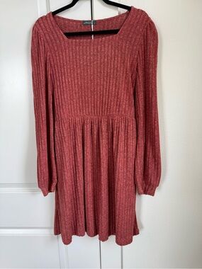 Ofeefan Long Sleeve Ribbed Midi Dress Rust Red Orange Size Large PTP 21” NWT
